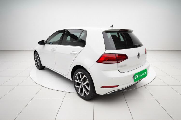 Used Volkswagen Golf 2020 Zhiai Edition 200TSI DSG Comfort Model Exterior 3