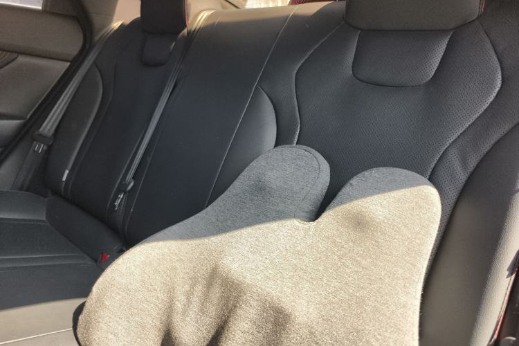 Used Hyundai Elantra 2022 1.5L CVT 20th Anniversary Edition
