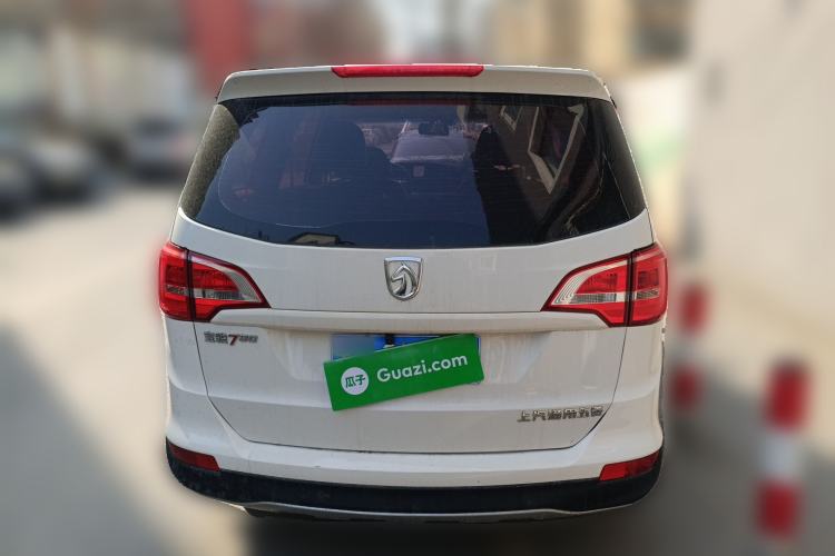 Used Baojun 730 2016 Revised 1.5L Manual Standard Version 7 Seats China V Emission Standard
