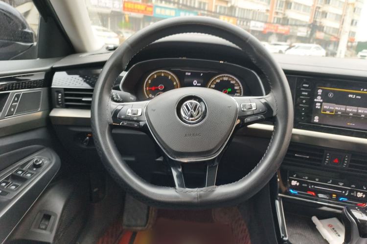 Used Volkswagen Passat 2020 330TSI Elite Edition China VI
