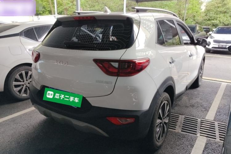 Used Kia kx1 Stonic 2021 1.4L CVT Fun Edition Rear Right 45 Deg
