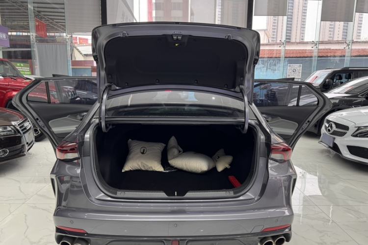 Used GAC Trumpchi EMPOW 2023 270T DCT J15 Version Trunk