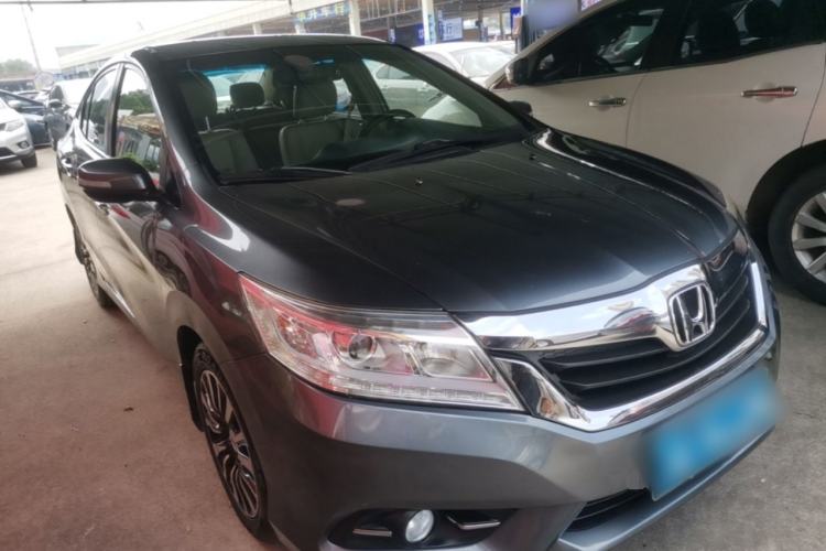 Used Honda Crider 2013 1.8L automatic comfort version