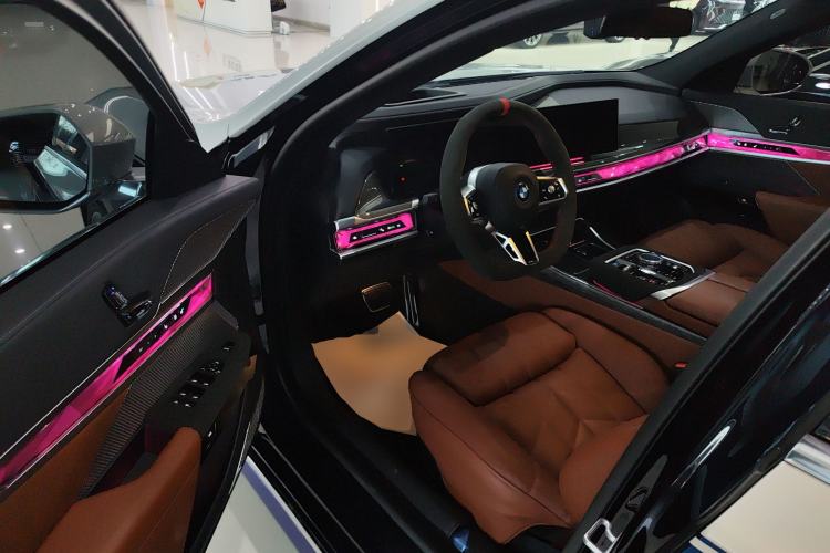 Used BMW i7 2023 eDrive50L Prestige M Sport Package
