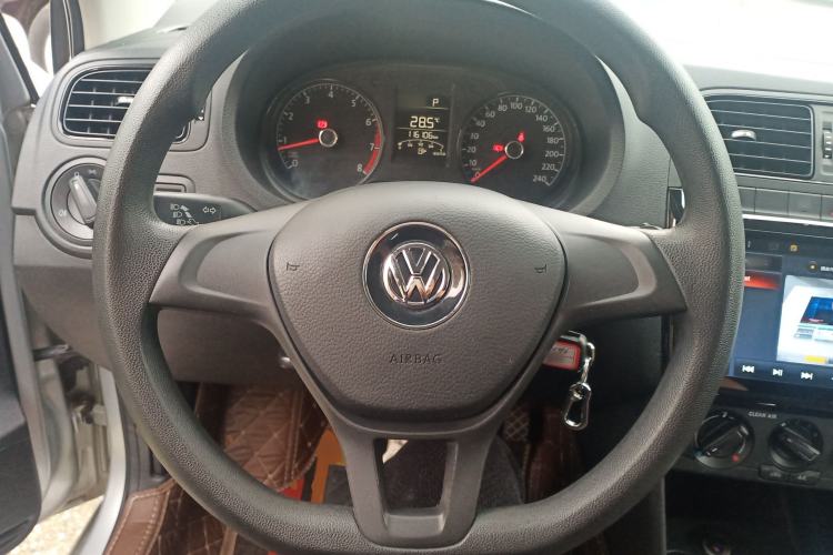 Used Volkswagen Polo 2016 1.4L Automatic Trendy Model Steering Wheel