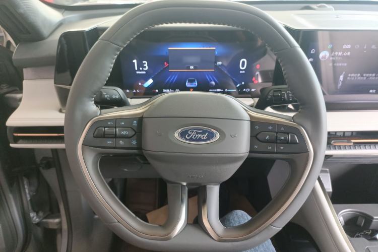 Used Ford Edge 2023 Ford Explorer L 2.0T EcoBoost Four-Wheel Drive 7-Seater Supreme Model Steering Wheel