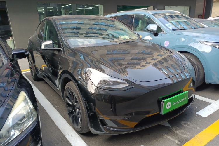 Used Tesla Model Y 2021 Standard Range Rear-Wheel Drive Version
