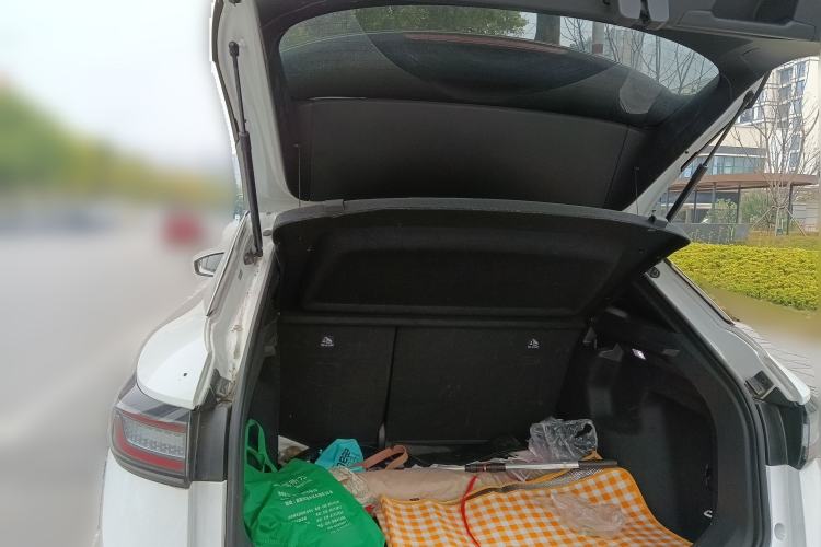 Used Volkswagen ID.4 X 2023 Pure Smart Edition Trunk