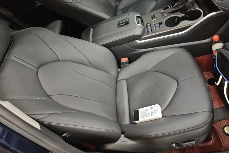 Used Toyota Highlander 2022 Dual-Engine 2.5L Four-Wheel Drive Prestige Version 7 Seats
