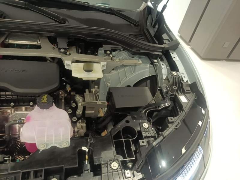 Used Leapmotor C11 2026 Range-Extended 300 LiDAR Prestige Edition — 23