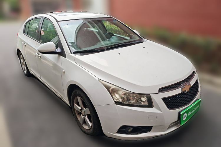 Used Chevrolet Cruze 2013 Hatchback 1.6L Automatic Luxury Model