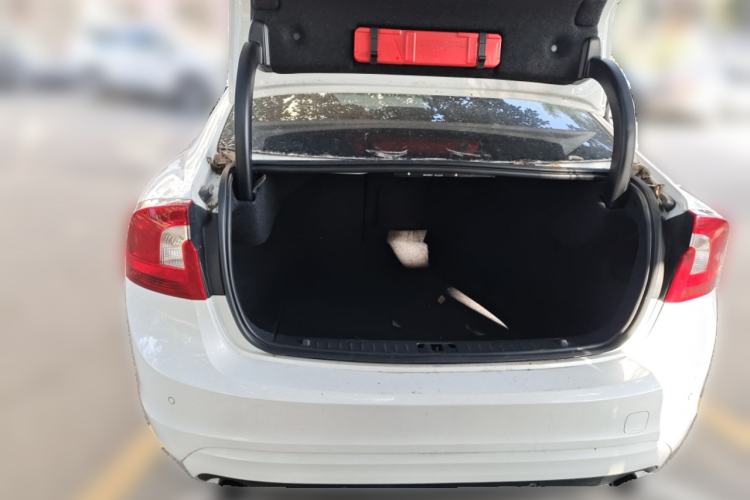 Used Volvo S60 2017 S60L T3 Smart Upgrade Edition
