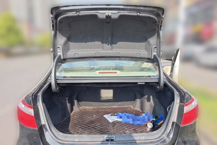 Used CHANGAN Raeton 2013 1.8T Automatic Prestige Model China IV Standard