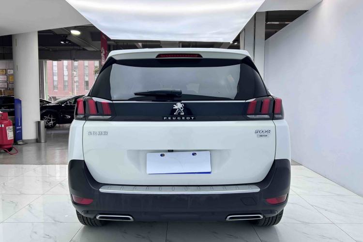 Used Peugeot 5008 2017 380THP 7-Seater Elite Edition
