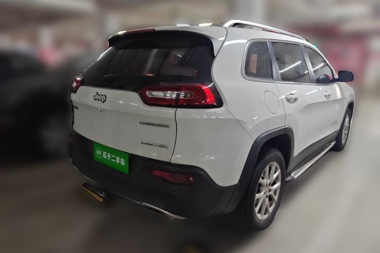 Used Jeep Cherokee 2017 2.4L Leading Edition