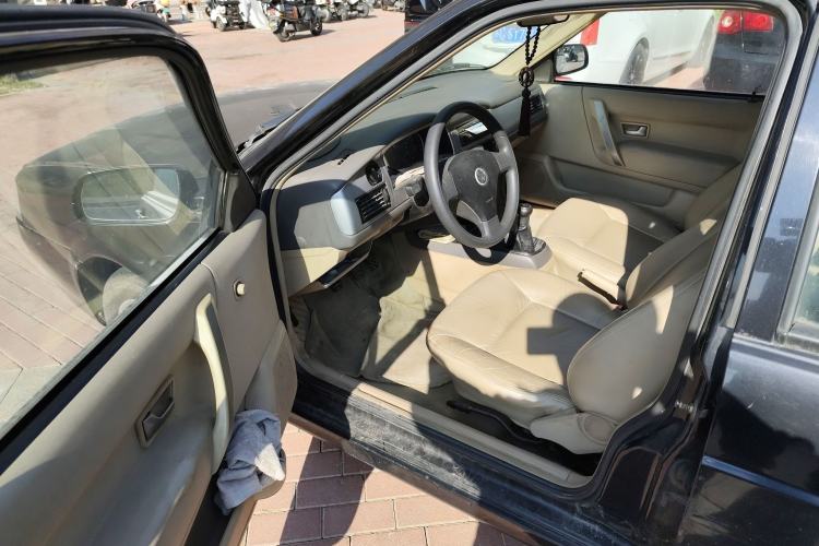 Used Volkswagen Santana Vista 2008 1.8L Manual Comfort Edition Driver Seat