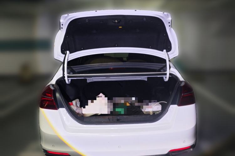 Used Geely Auto Emgrand 2018 1.5L Manual Upward Connect Edition Trunk