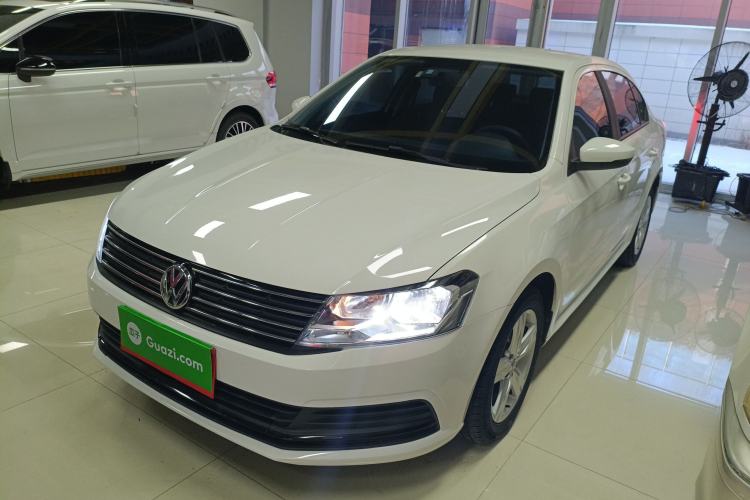 Used Volkswagen Lavida 2017 1.6L Manual Fashion Edition
