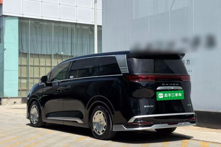 Used Denza D9 2024 DM-i 980 Four-Wheel Drive Flagship Model
