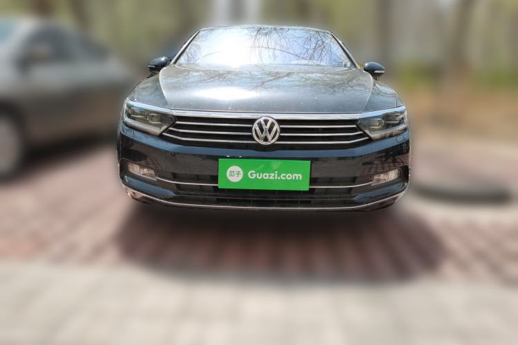 Used Volkswagen Magotan 2017 330TSI DSG Luxury Model Exterior 1