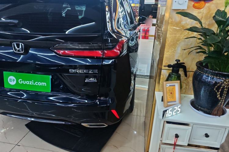 Used Honda Breeze 2023 240TURBO Two-Wheel Drive Elite Edition 5 Seats