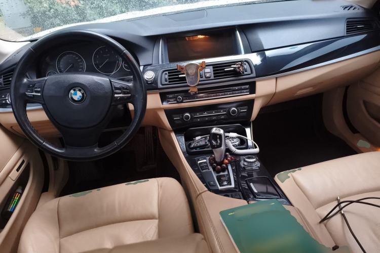 Used BMW 5 Series 2013 520Li Elegant Edition
