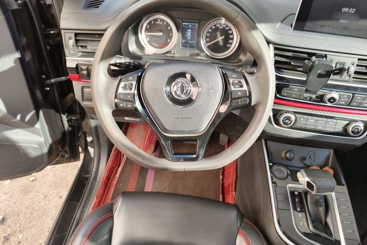 Used FORTHING Joyear X5 2017 Enjoy Series 1.6L CVT Luxury Model
