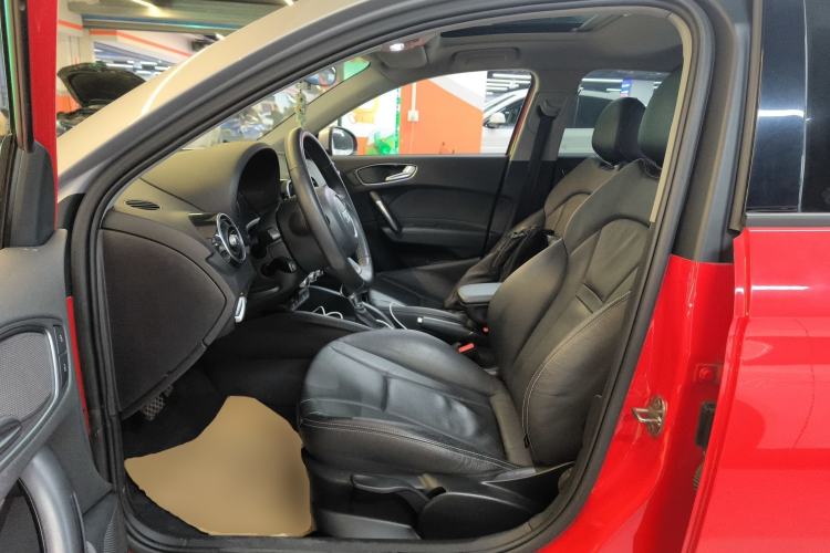 Used Audi A1 2014 30 TFSI Sportback Comfort Model
