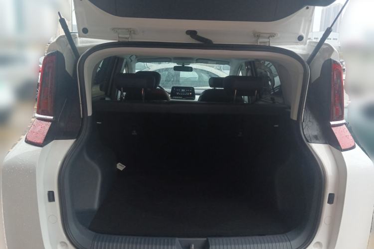 Used Bestune NAT 2023 PRO Comfortable Travel Battery-Swap Version 401km Trunk