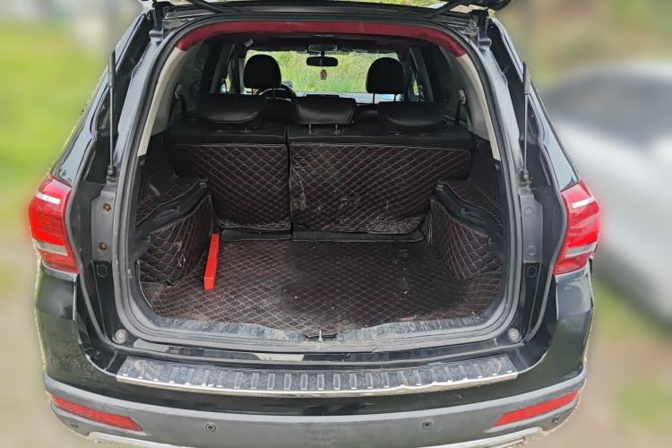 Used Haval H6 2014 Sport Version 1.5T Manual Two-Wheel Drive Elite Edition Trunk