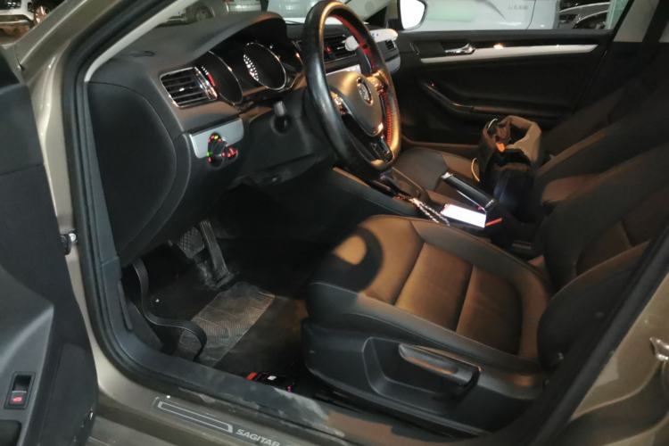 Used Volkswagen Sagitar 2018 1.6L Automatic Comfort Model
