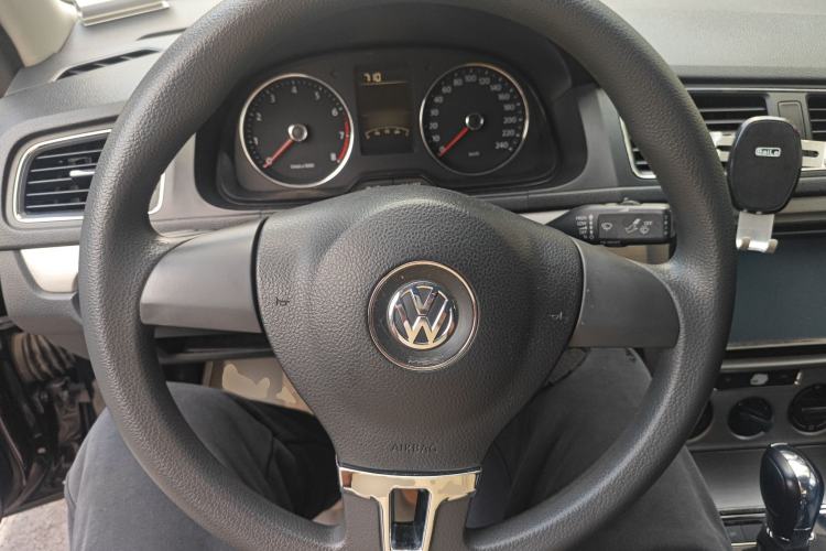 Used Volkswagen Lavida 2013 Restyled Classic 1.6L Automatic Comfort Edition
