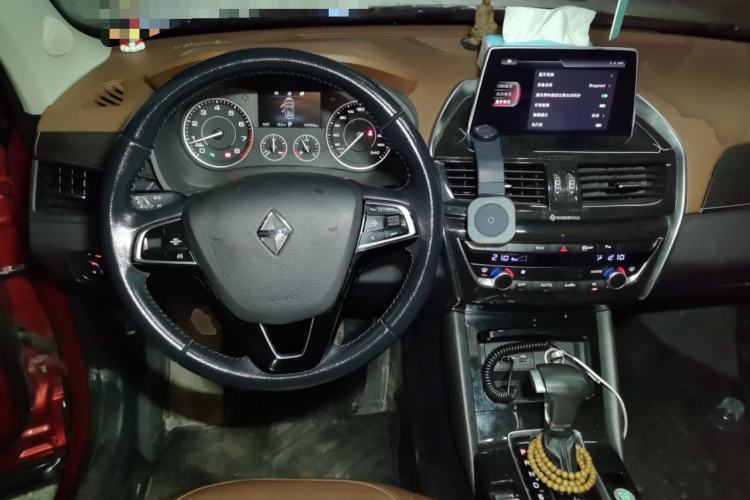 Used BORGWARD BX5 2017 25TGDI Automatic Two-Wheel Drive Sharp Model
