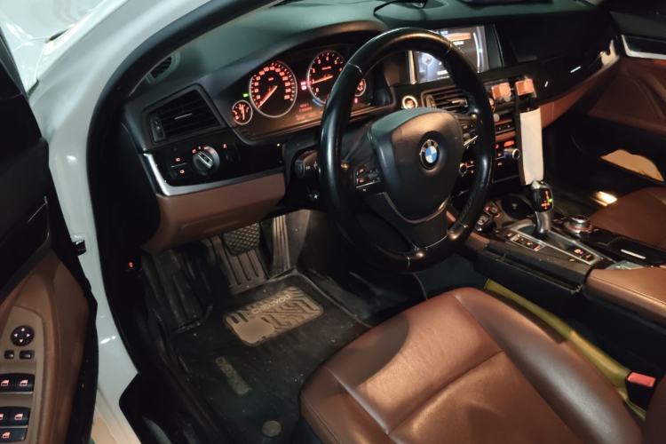 Used BMW 5 Series 2017 525Li Leading Model
