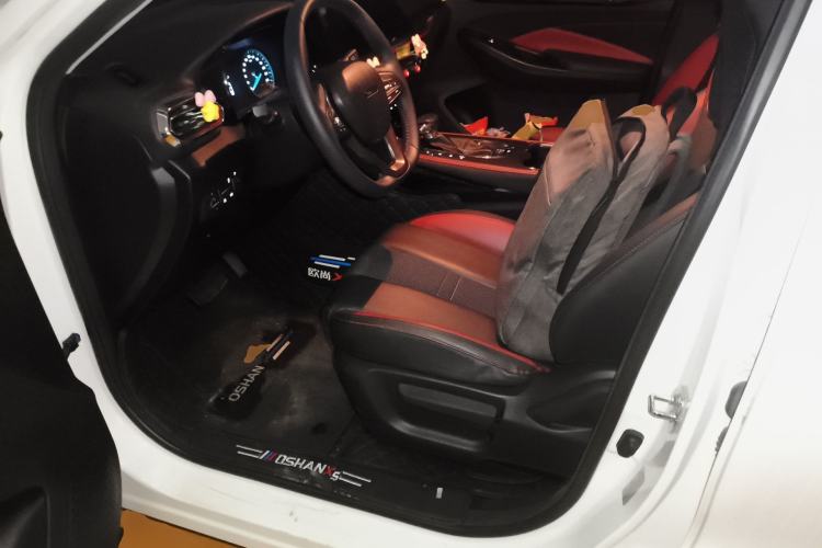 Used CHANGAN OSHAN X5 2021 Revised Version 1.5T DCT Luxury Edition Driver Seat