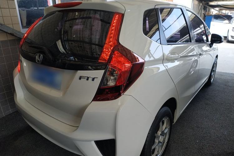 Used Honda Fit 2016 1.5L LX CVT Comfort Model
