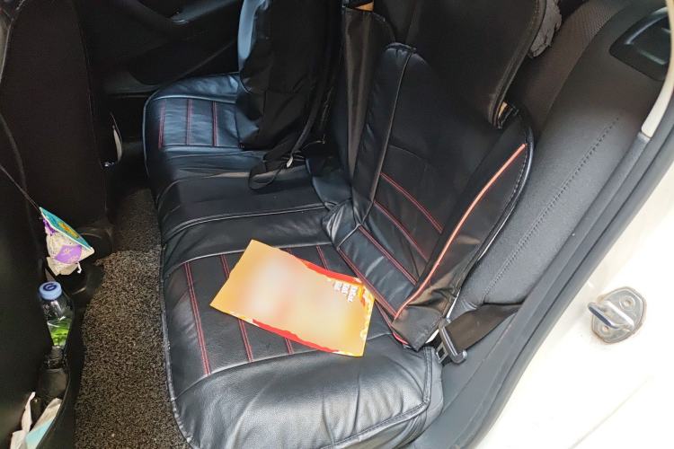 Used Volkswagen Polo 2016 1.6L Automatic Comfort Model