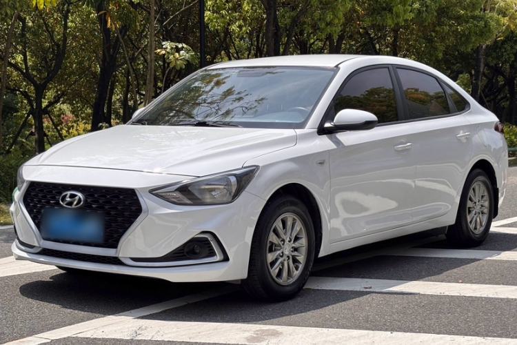 Used Hyundai Celesta 2018 1.6L Automatic GL Enjoyment Edition China VI compliant