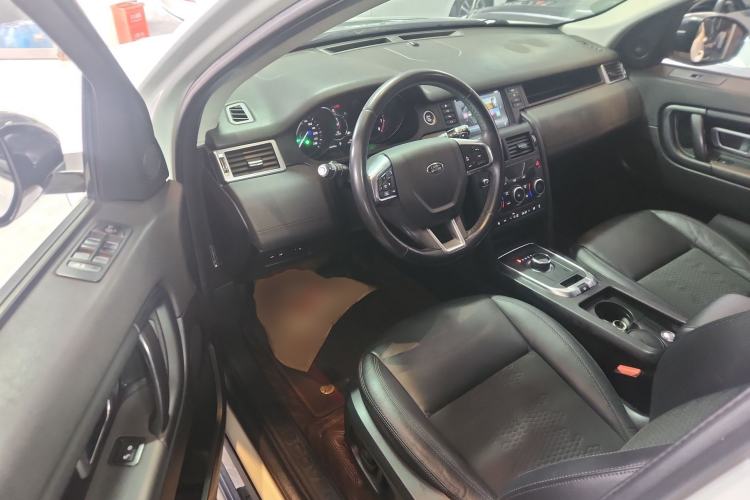 Used Land Rover Discovery Sport 2019 240 PS PURE Edition China VI Standard
