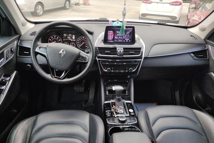 Used BORGWARD BX5 2020 20TGDI Automatic Two-Wheel Drive Pioneer Edition
