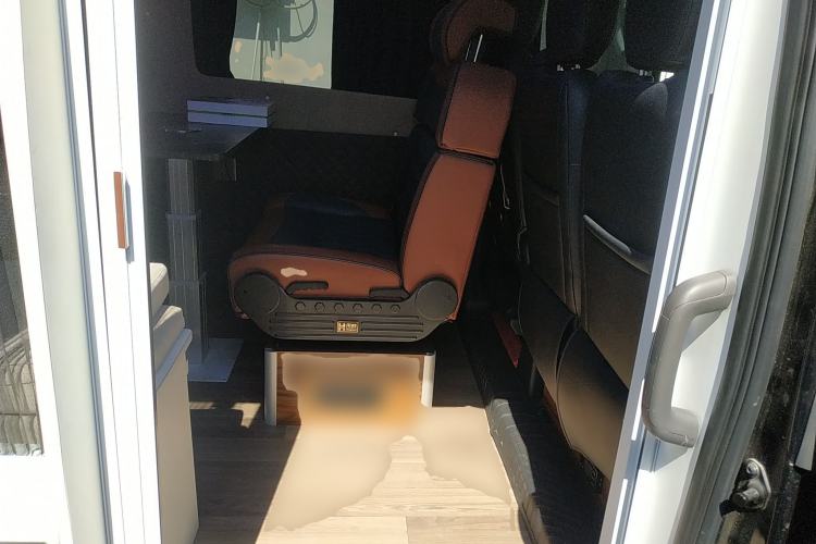 Used Ford Transit 2023 2.0T Diesel Automatic Multi-Purpose Commercial Vehicle Mid-Frame Mid-Roof 5/6 Seats
