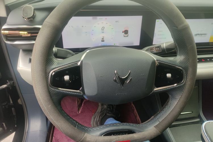 Used ARCFOX Alpha S 2021 708S+ 160kW Steering Wheel