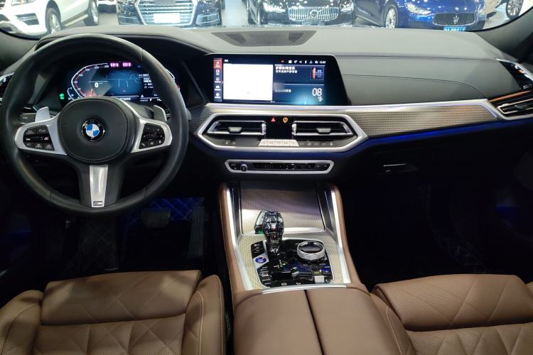 Used BMW X6 2022 Second Facelift xDrive40i Luxury Version M Sport Package
