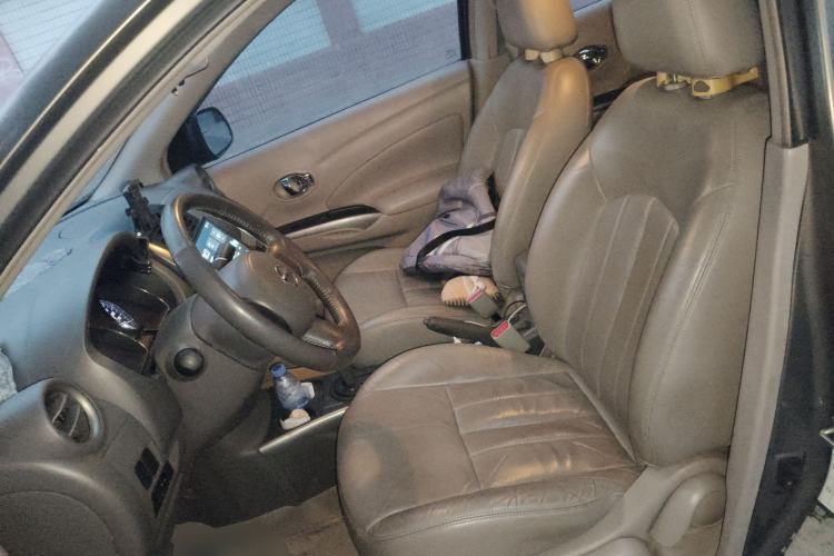 Used Nissan Sunny 2011 1.5XV CVT Deluxe Edition
