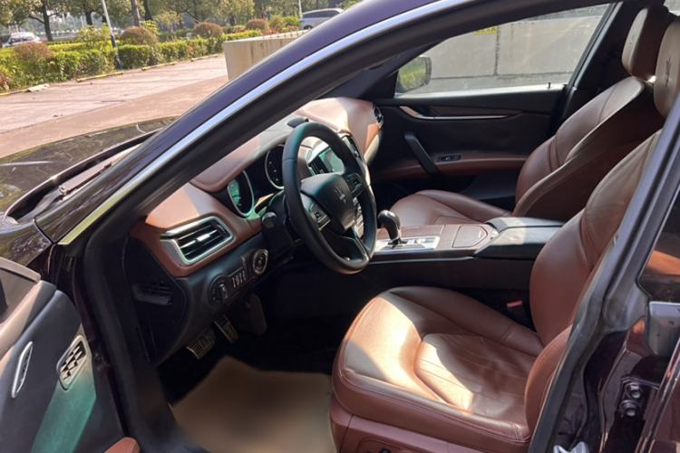 Used Maserati Ghibli 2014 3.0T Standard Edition
