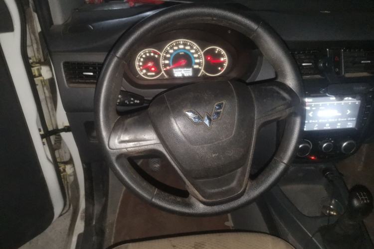 Used Wuling Hongguang 2014 1.2L Base Model China IV