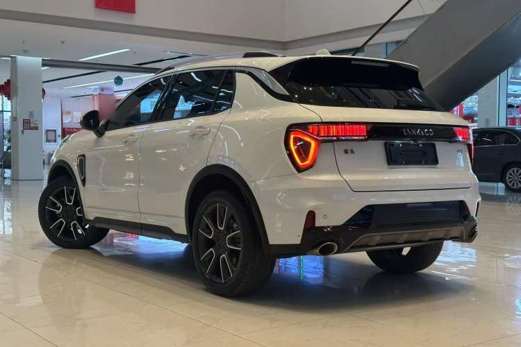 Used Lynk & Co 01 2021 2.0TD Two-Wheel-Drive Pro Trim