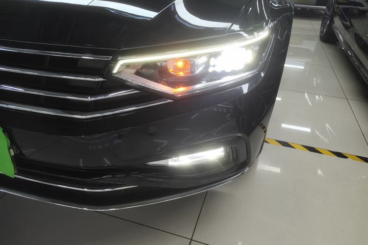 Used Volkswagen Magotan 2020 330TSI DSG Luxury Edition