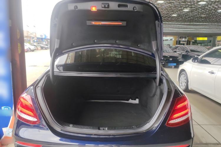 Used Mercedes-Benz E-Class 2016 E 200 L Sport Edition
