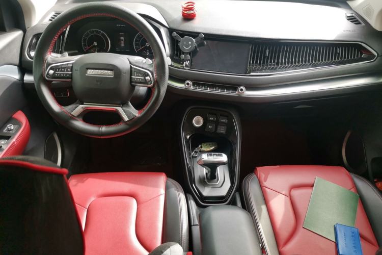 Used Haval H2s 2017 Blue Label 1.5T Dual-Clutch Elite Model
